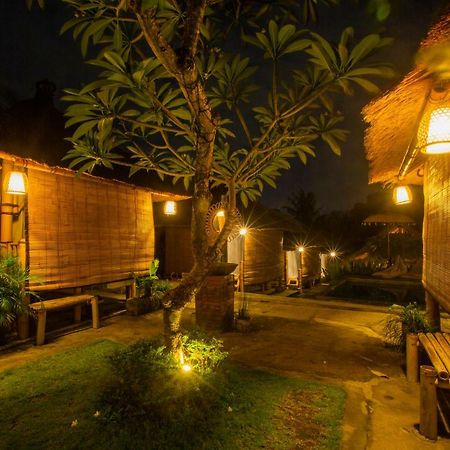 Salty Shakas Bamboo Stay Canggu Екстер'єр фото