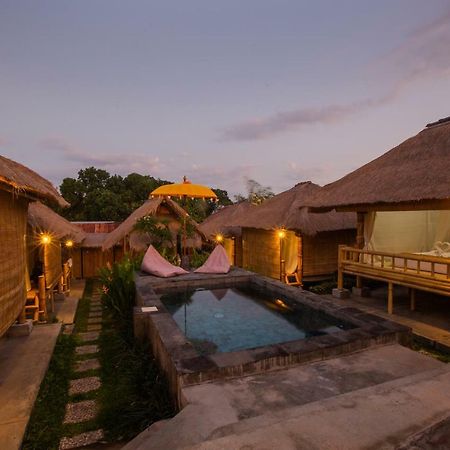 Salty Shakas Bamboo Stay Canggu Екстер'єр фото