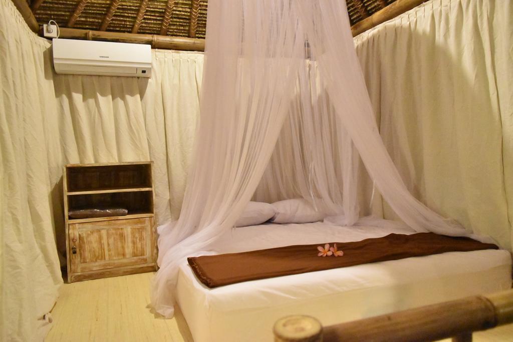Salty Shakas Bamboo Stay Canggu Екстер'єр фото