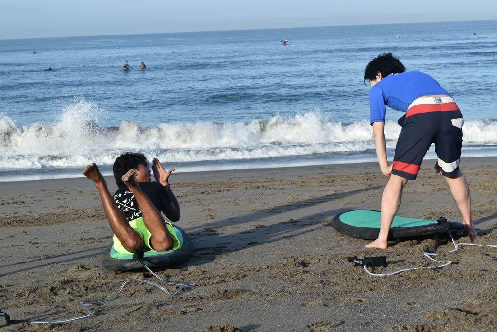Salty Shakas Bamboo Stay Canggu Екстер'єр фото