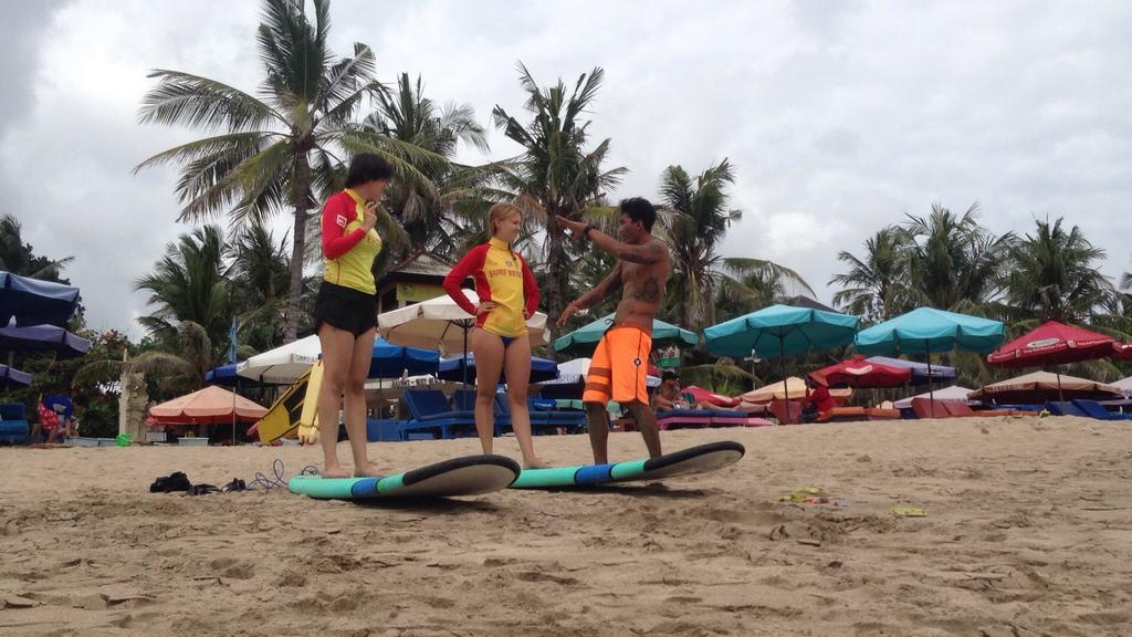 Salty Shakas Bamboo Stay Canggu Екстер'єр фото