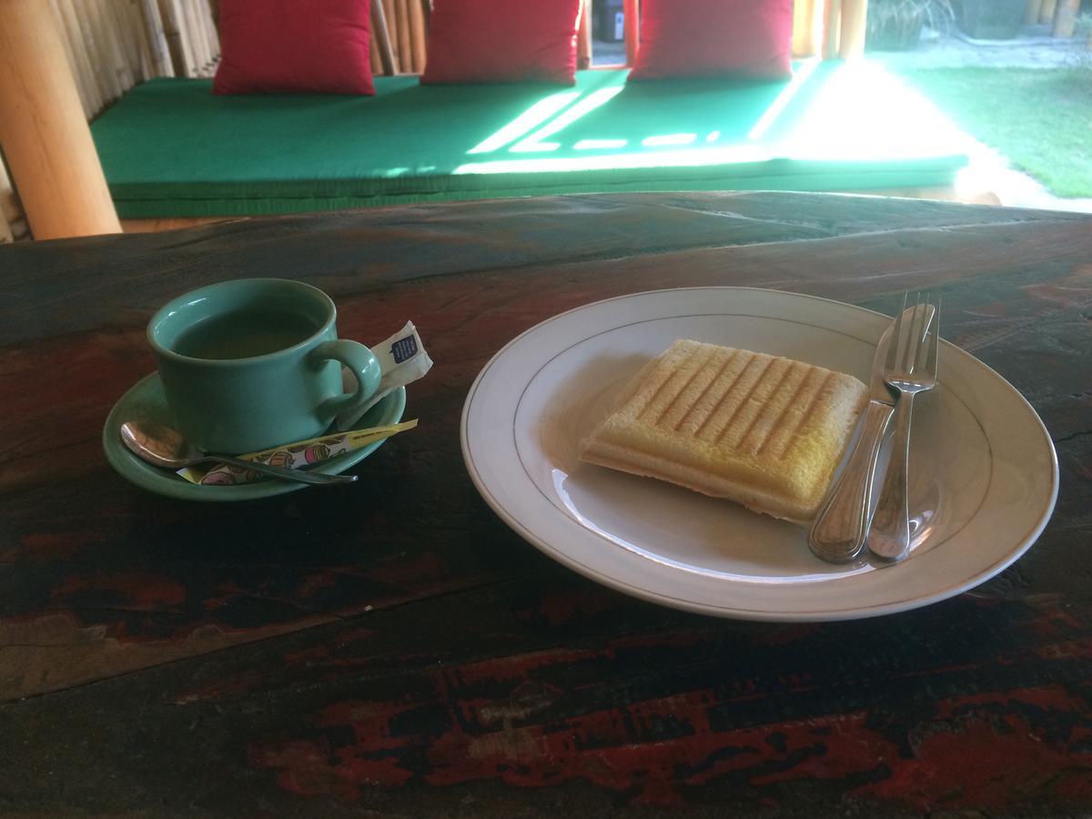 Salty Shakas Bamboo Stay Canggu Екстер'єр фото