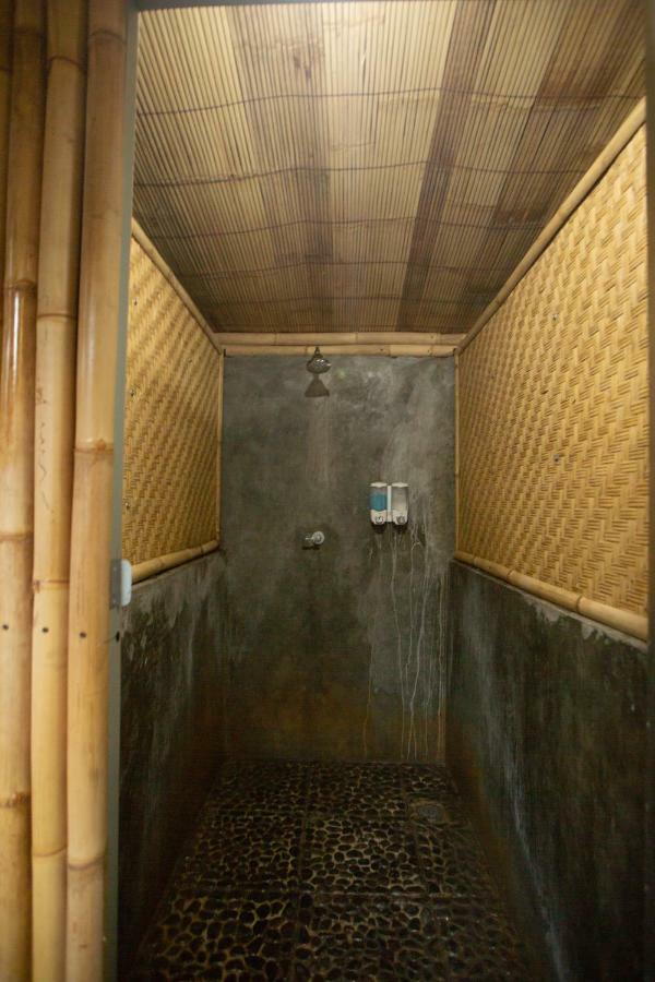 Salty Shakas Bamboo Stay Canggu Екстер'єр фото